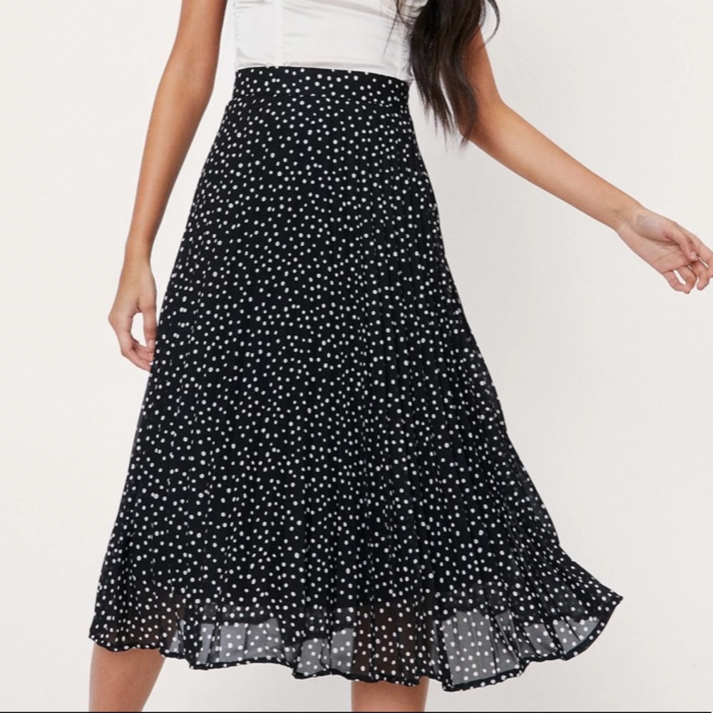Nasty Gal Pleated Midi Skirt